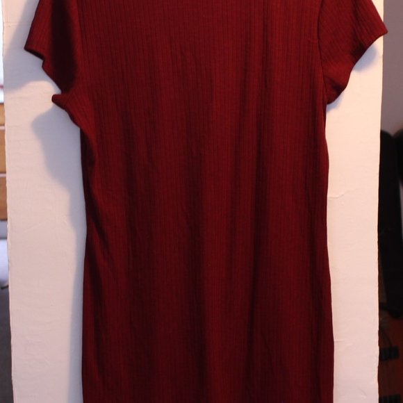 Maroon casual polo dress - Picture 3 of 3